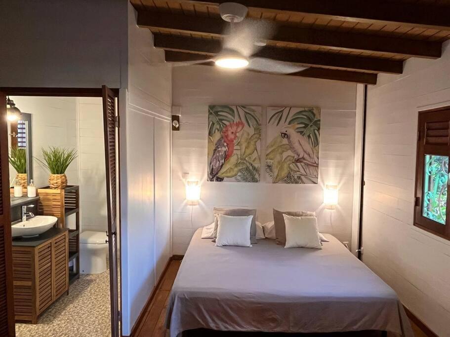 Villa Bungalow Avec Jacuzzi Privatif Sainte-Rose Exterior foto